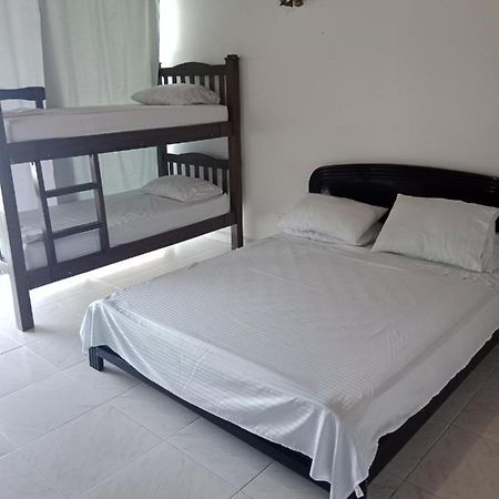 Habitaciones En Familia San Andres  Exterior photo