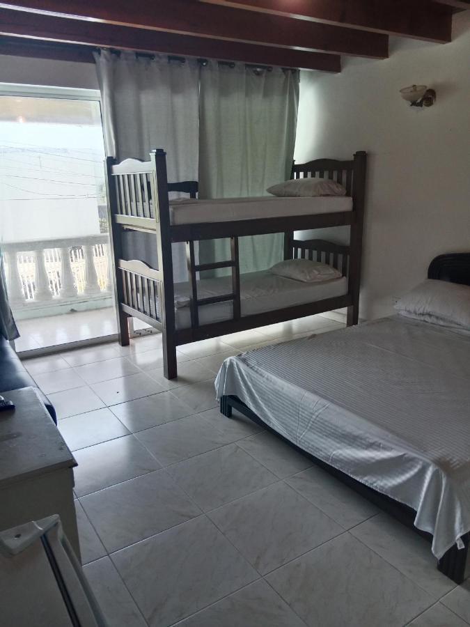 Habitaciones En Familia San Andres  Exterior photo
